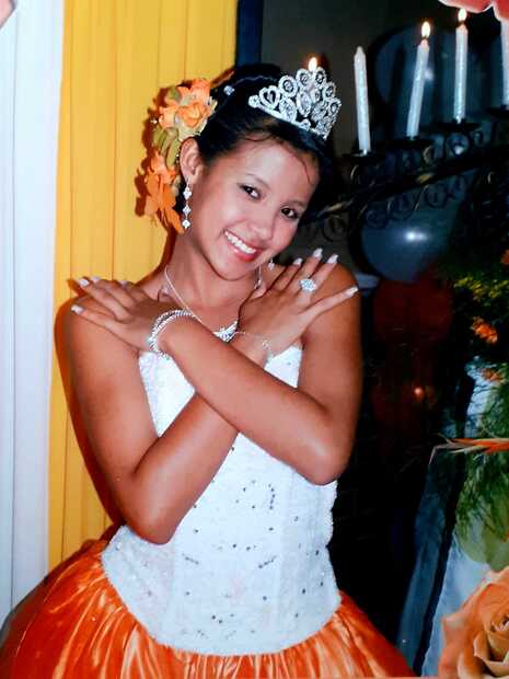 Vestidos de 15 años GilCol Confecciones