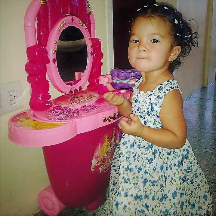 Vestido Tradicional Princesa Estampado
